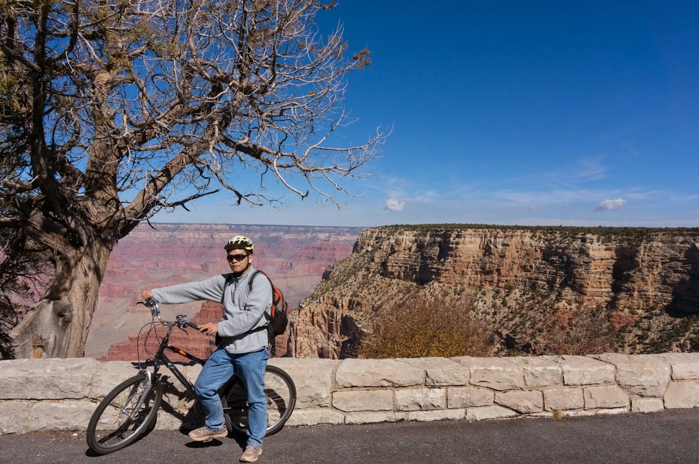 My man rockin the bike at Grand Canyon
